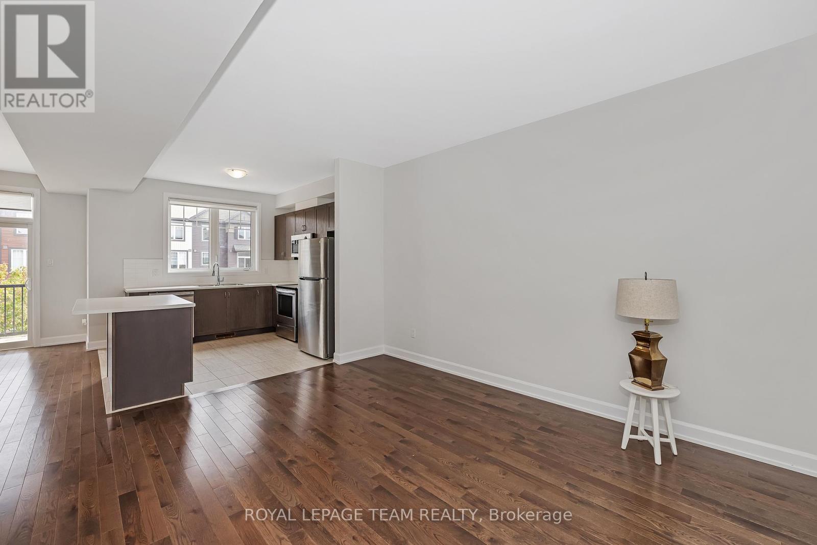 515 Clemency Crescent, Ottawa, Ontario  K2J 6R7 - Photo 9 - X12259926