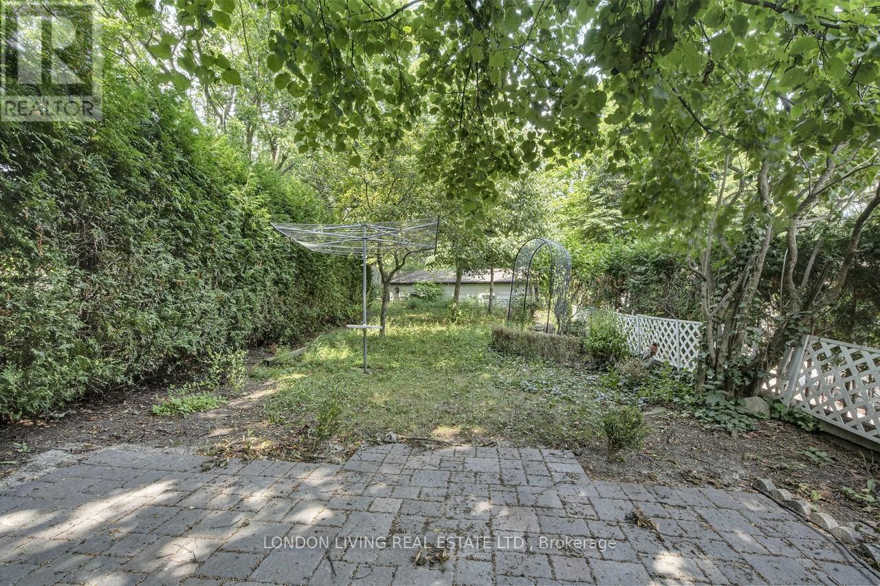 80 Rollscourt Place, London North, Ontario  N6G 1M2 - Photo 40 - X12330950