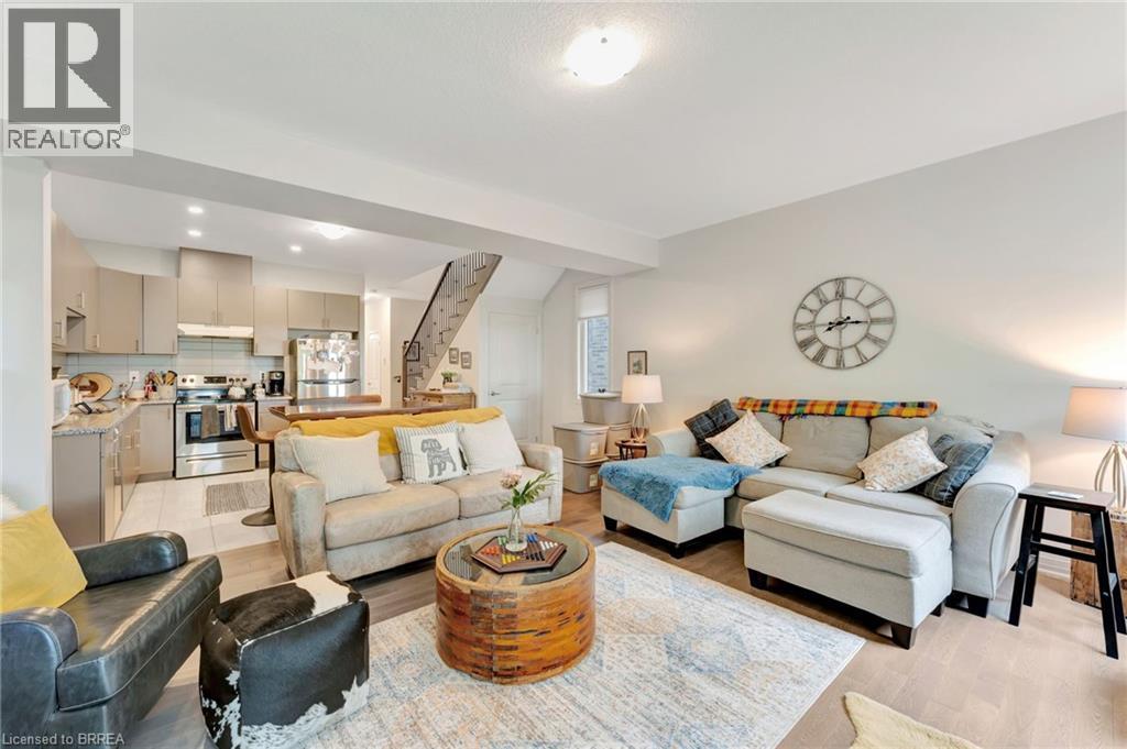 Photo 16 of 29 for 152 Middleton Street