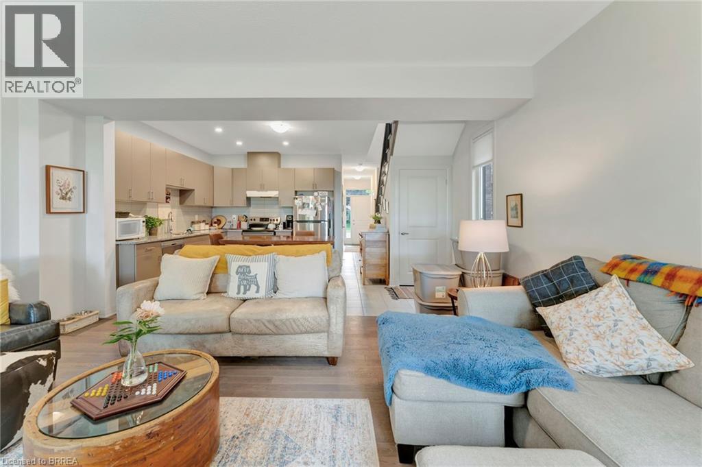 Photo 17 of 29 for 152 Middleton Street