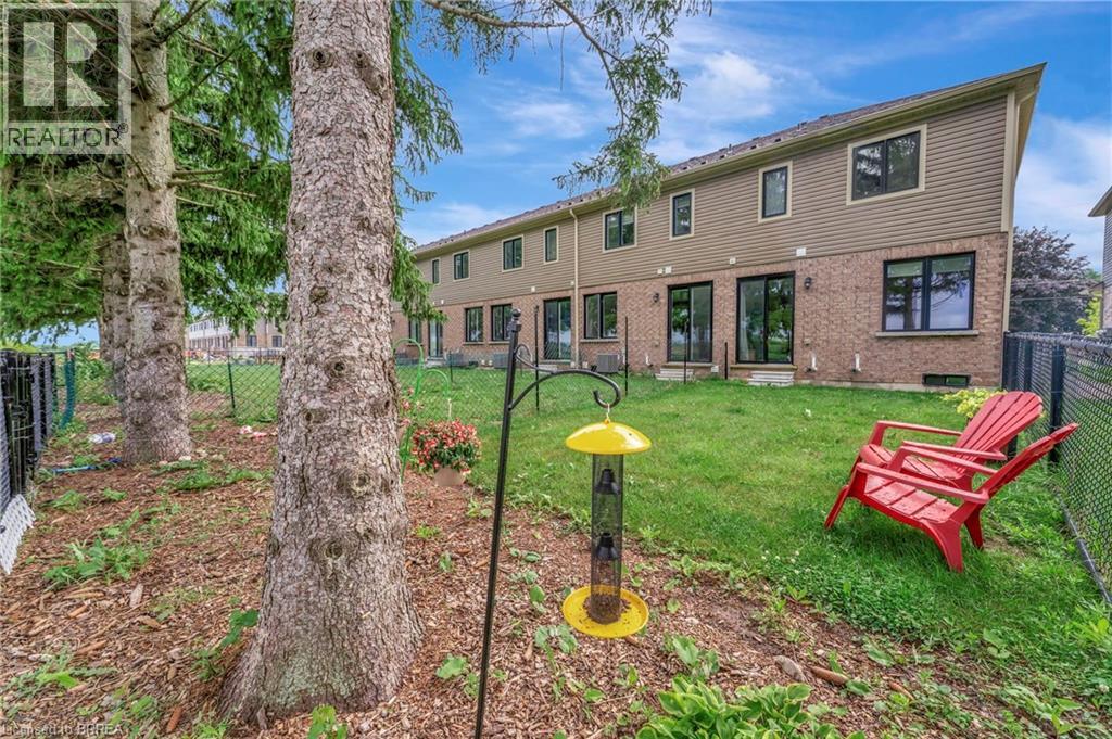 Photo 27 of 29 for 152 Middleton Street