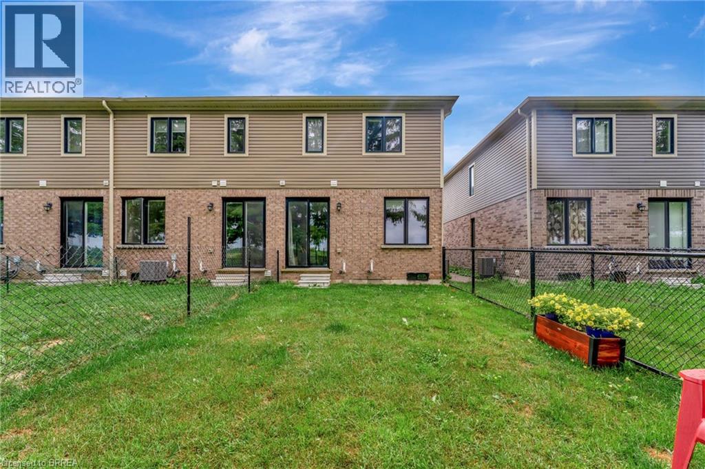 Photo 28 of 29 for 152 Middleton Street