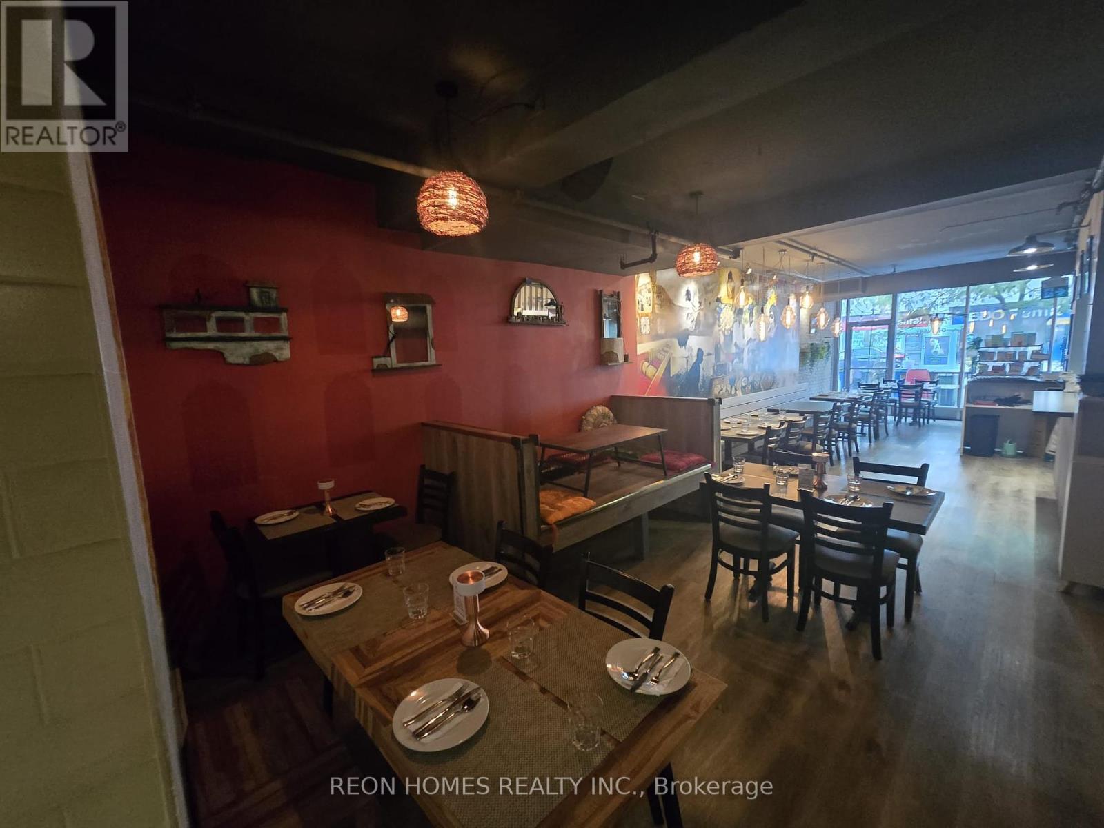 1991 Yonge Street, Toronto (Mount Pleasant West), Ontario  M4S 1Z8 - Photo 11 - C12330890