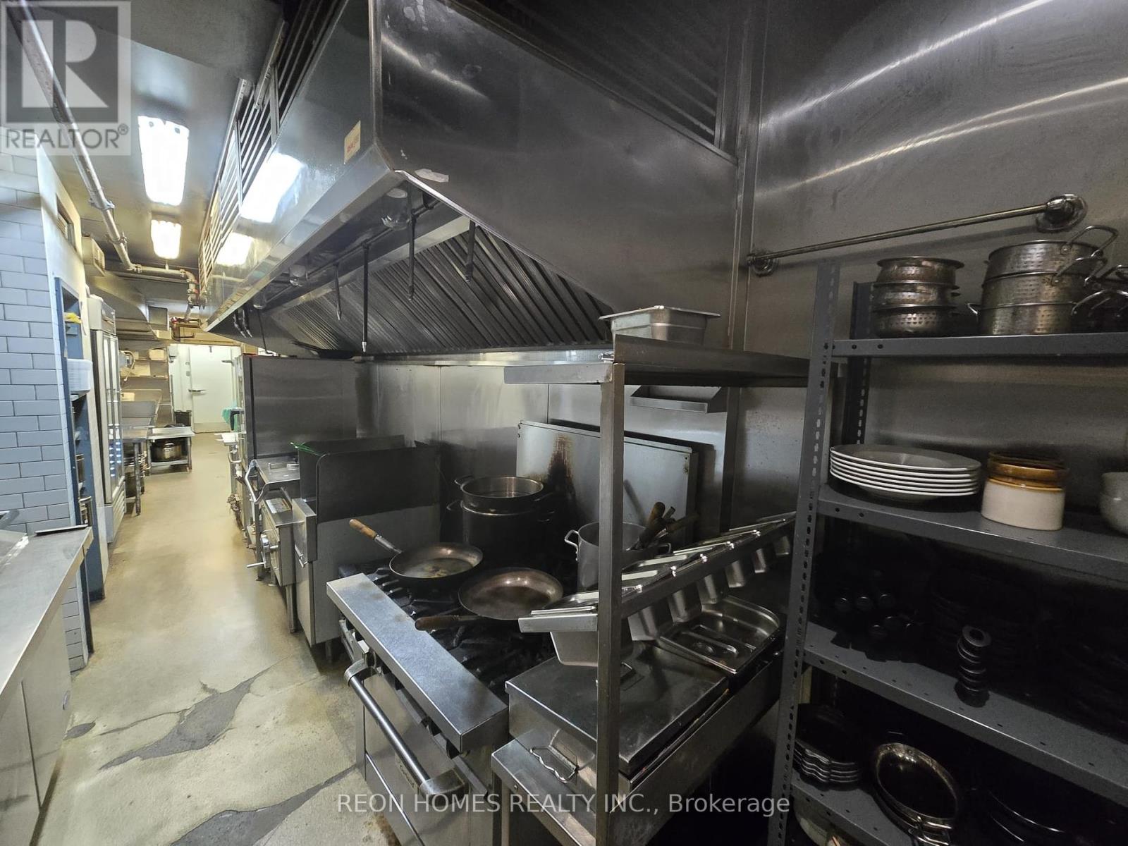 1991 Yonge Street, Toronto (Mount Pleasant West), Ontario  M4S 1Z8 - Photo 6 - C12330890