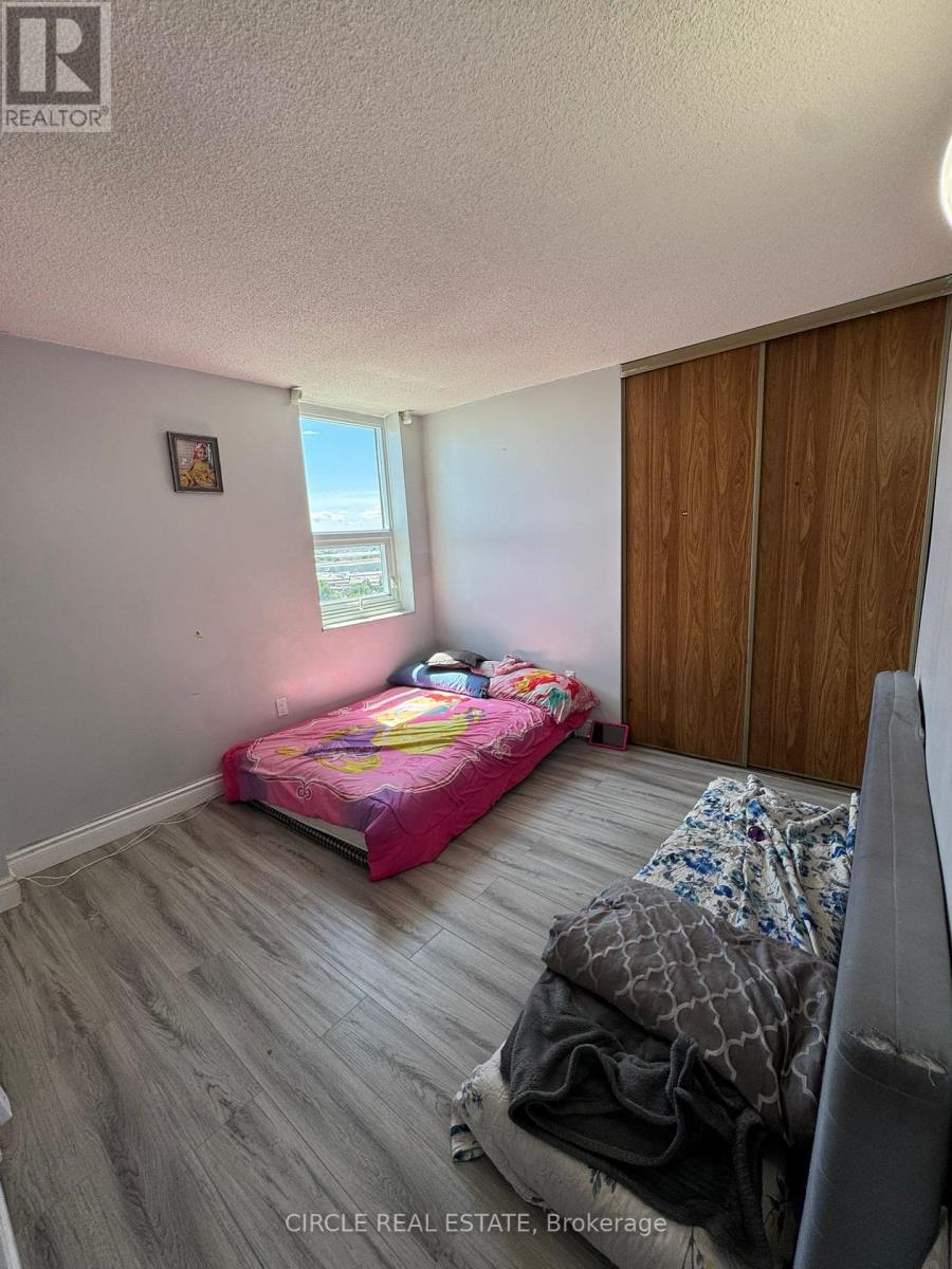1204 - 4 Lisa Street, Brampton, Ontario  L6T 4B6 - Photo 10 - W12327807
