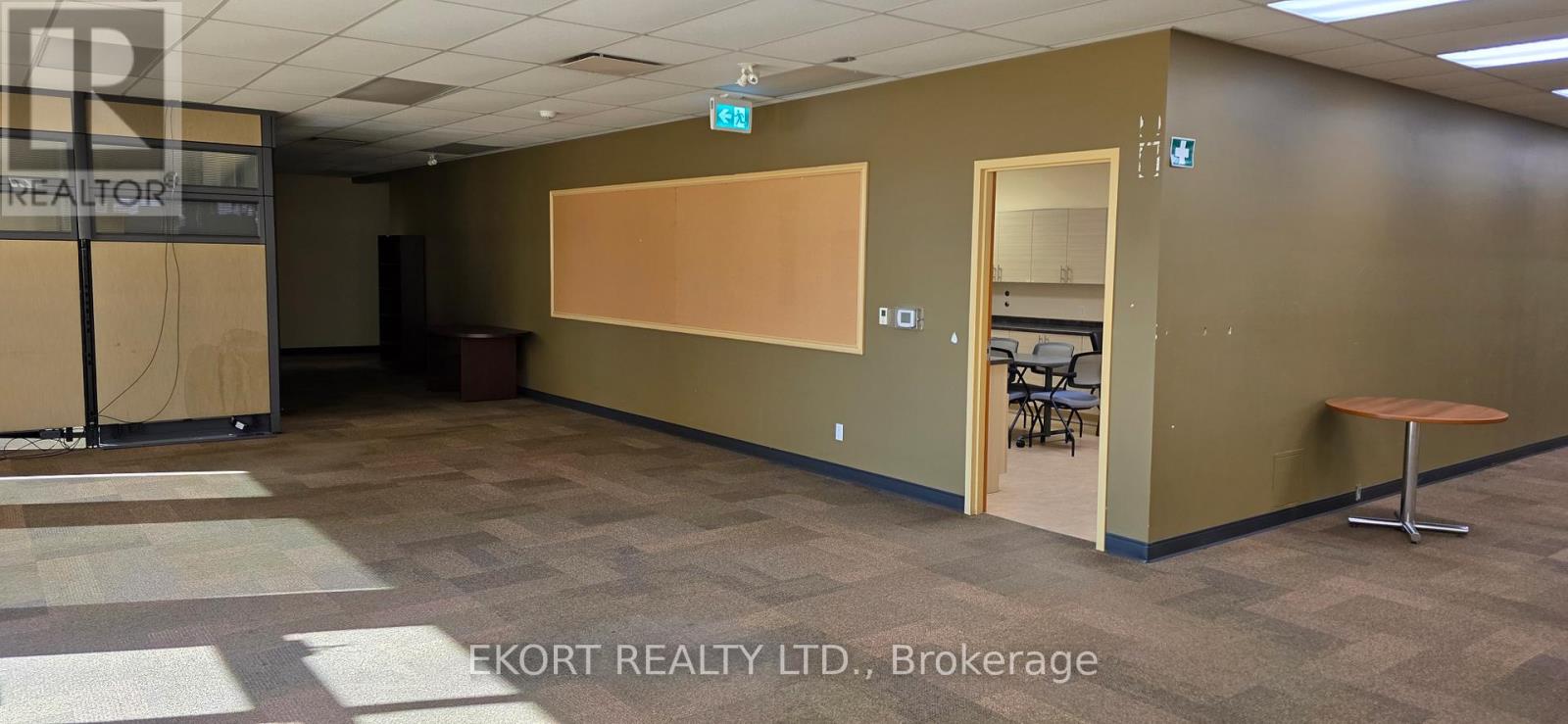 71 Adam Street, Belleville, Ontario  K8N 5K3 - Photo 12 - X12330987
