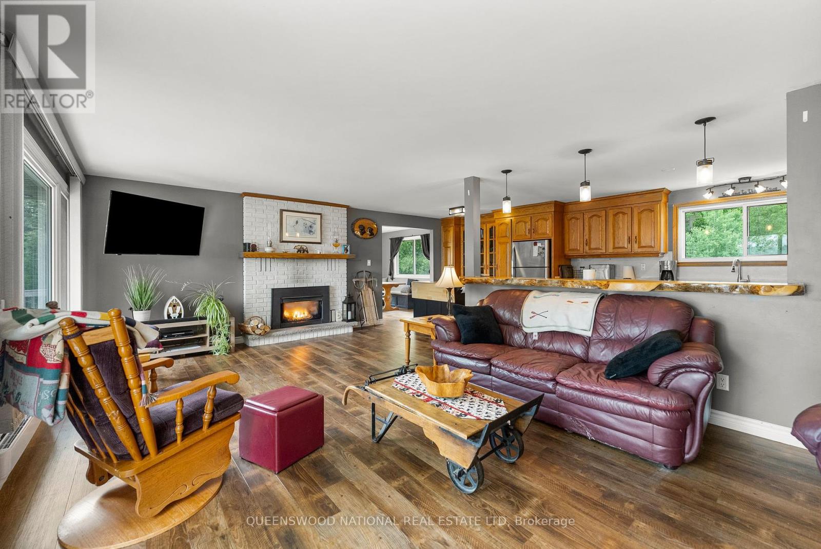 272 Wiltom Drive, Madawaska Valley, Ontario  K0J 1B0 - Photo 10 - X12234677