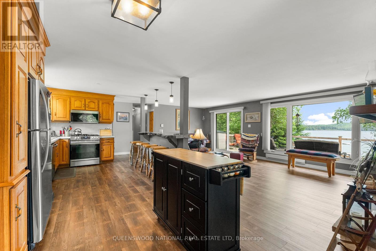 272 Wiltom Drive, Madawaska Valley, Ontario  K0J 1B0 - Photo 13 - X12234677