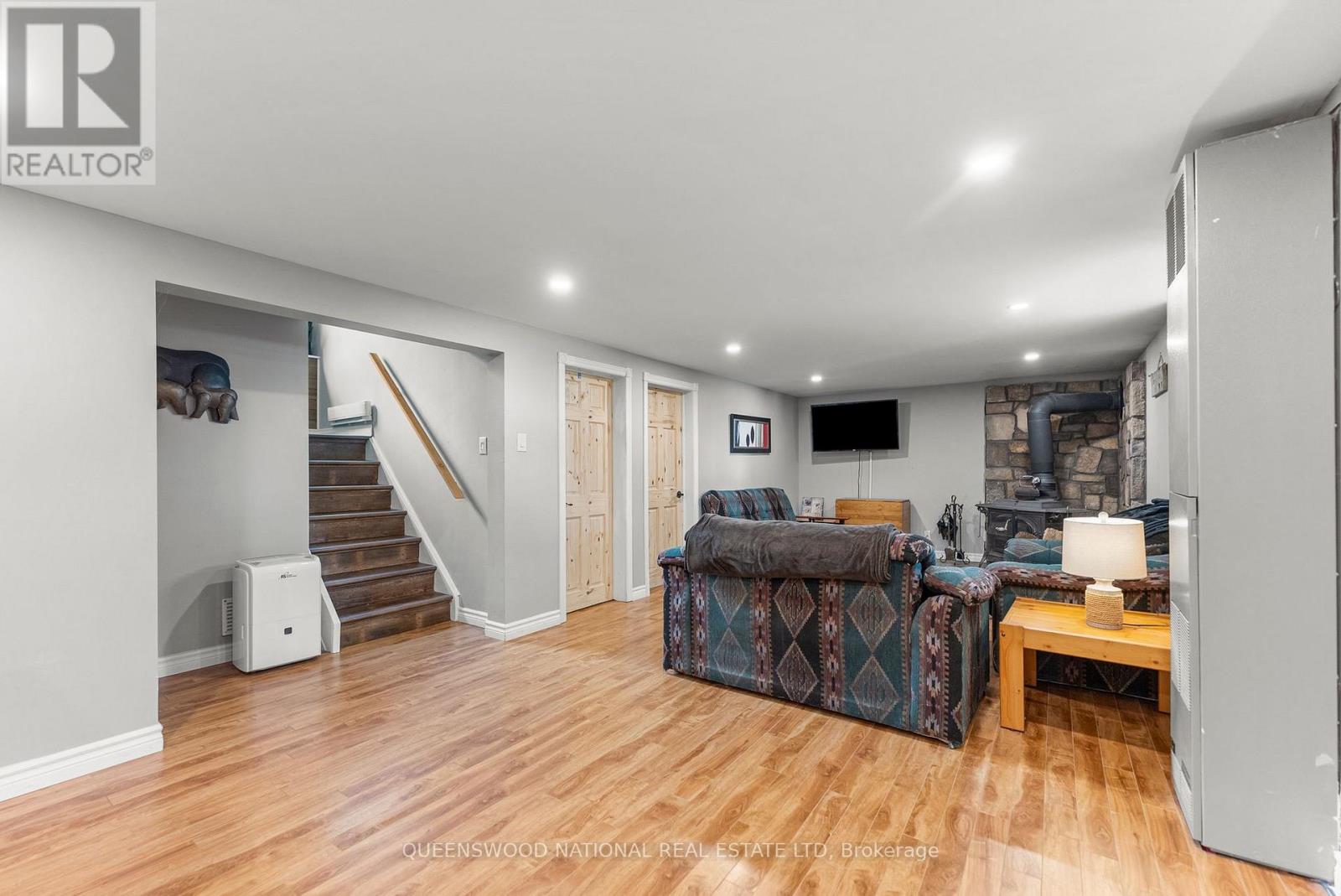 272 Wiltom Drive, Madawaska Valley, Ontario  K0J 1B0 - Photo 23 - X12234677