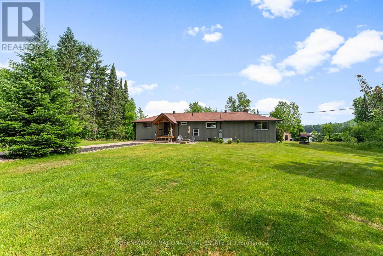 272 Wiltom Drive, Madawaska Valley, Ontario  K0J 1B0 - Photo 3 - X12234677