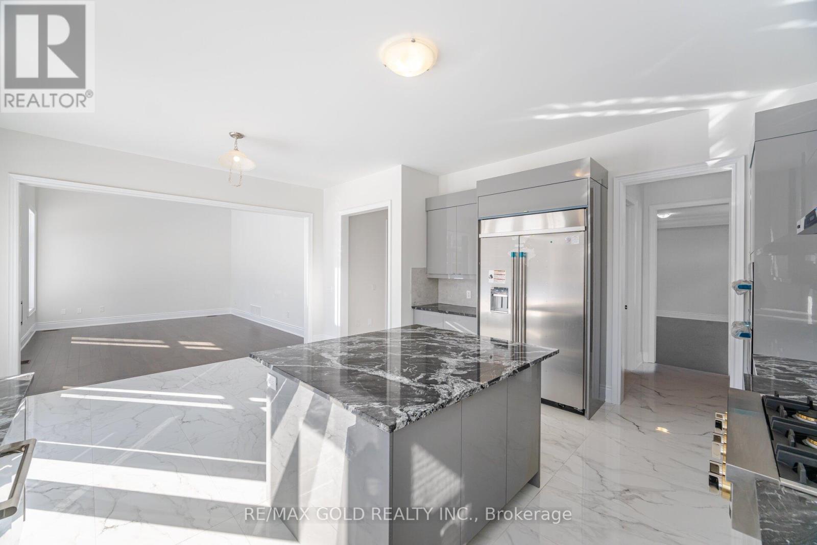 80 Raspberry Ridge Avenue, Caledon, Ontario  L7C 4N2 - Photo 24 - W12330540