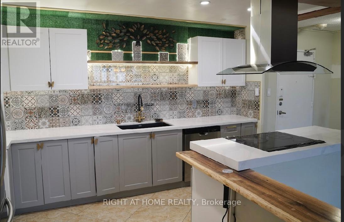 2001 - 627 The West Mall, Toronto, Ontario M9C 4X5 - Photo 4 - W12330882