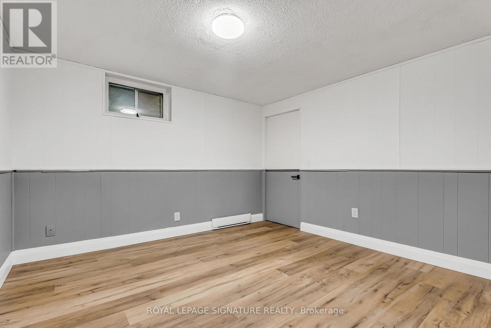 27 Tulip Street, Oakville, Ontario  L6L 3V3 - Photo 34 - W12330891