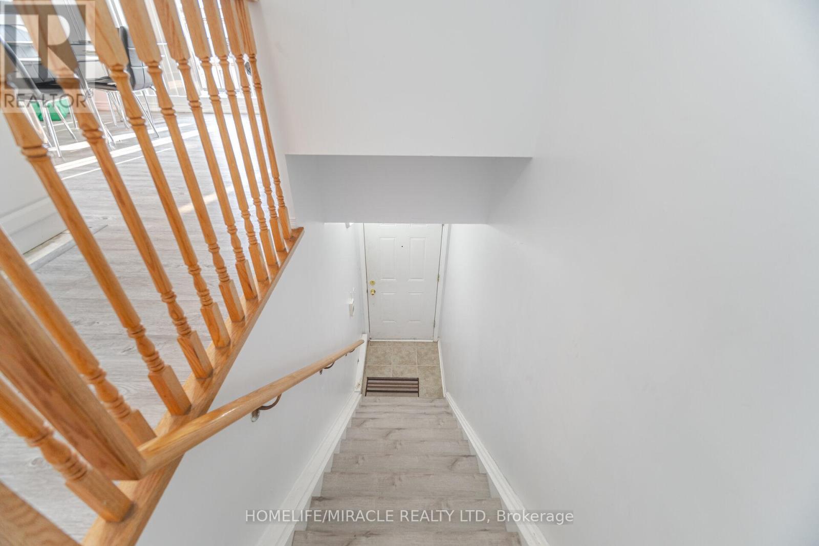 Property at 2002 - 3049 FINCH AVENUE W image 5