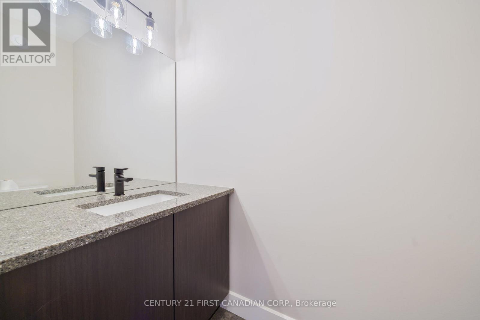 105 Sheldabren Street, North Middlesex, Ontario  N0M 1A0 - Photo 13 - X12233846