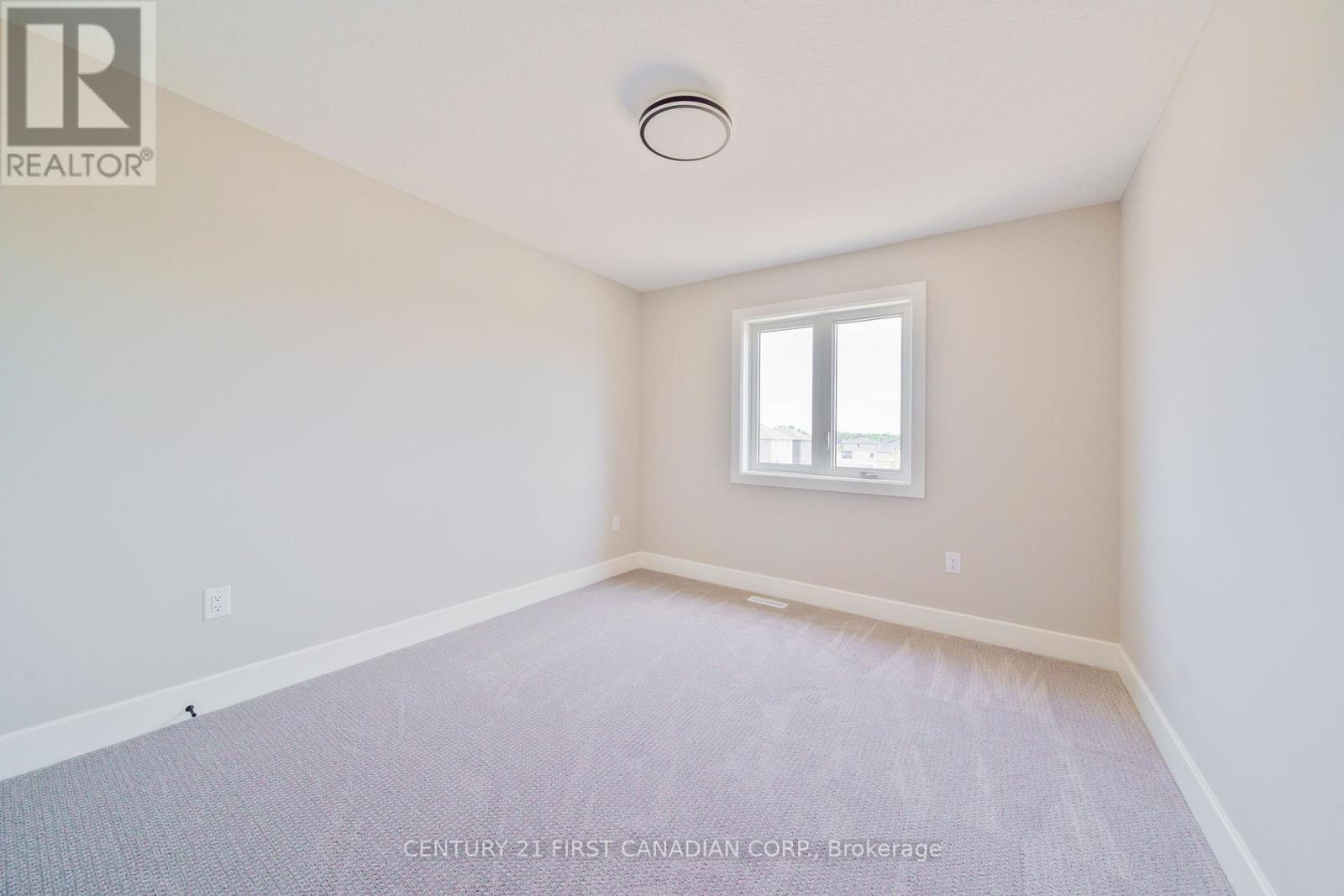 105 Sheldabren Street, North Middlesex, Ontario  N0M 1A0 - Photo 24 - X12233846