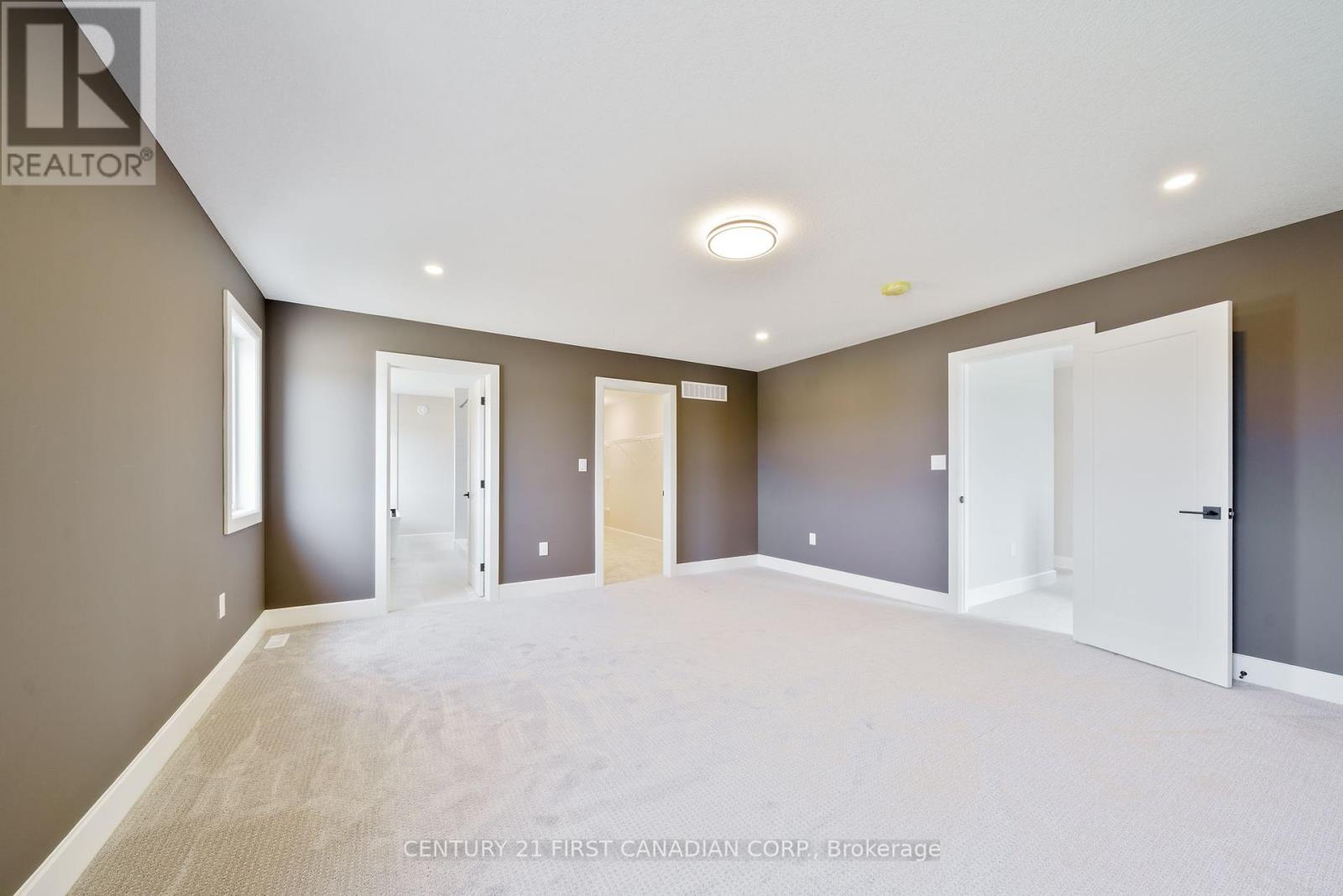 105 Sheldabren Street, North Middlesex, Ontario  N0M 1A0 - Photo 19 - X12233846