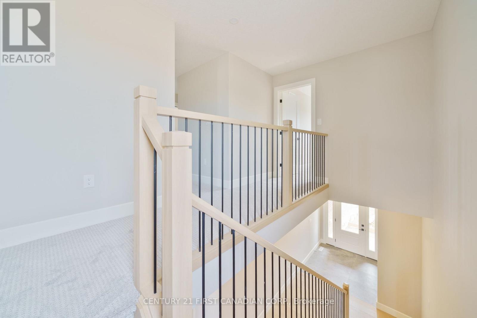 105 Sheldabren Street, North Middlesex, Ontario  N0M 1A0 - Photo 17 - X12233846