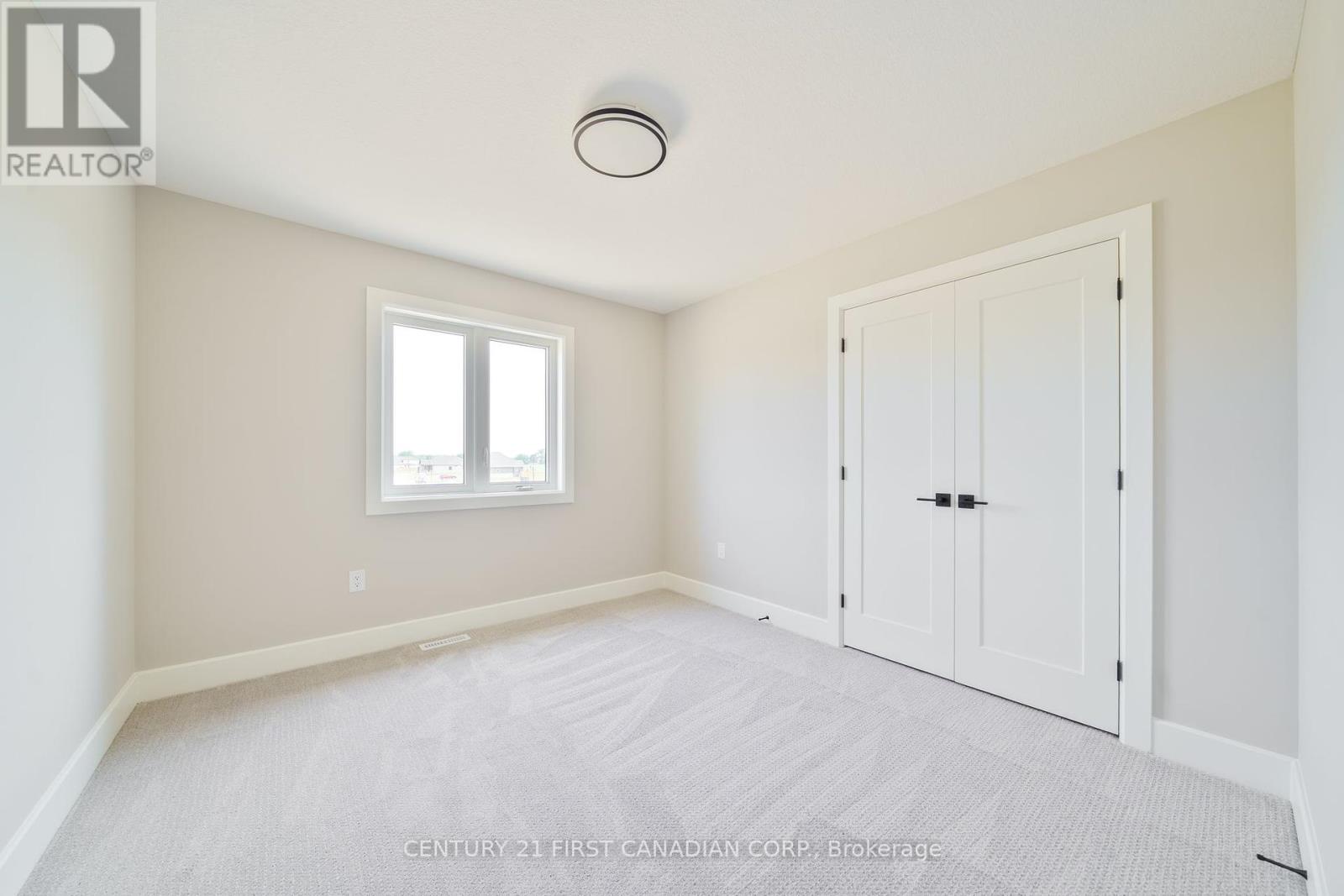 105 Sheldabren Street, North Middlesex, Ontario  N0M 1A0 - Photo 25 - X12233846
