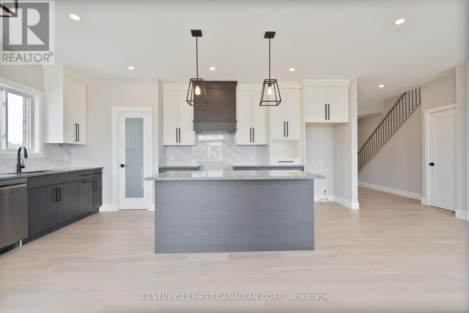 105 Sheldabren Street, North Middlesex, Ontario  N0M 1A0 - Photo 7 - X12233846
