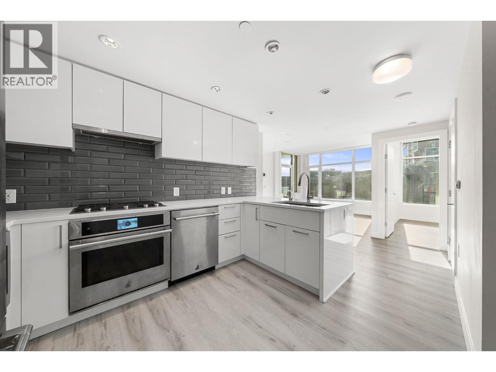 609 3451 Sawmill Crescent, Vancouver, British Columbia  V5S 0H3 - Photo 8 - R3034572