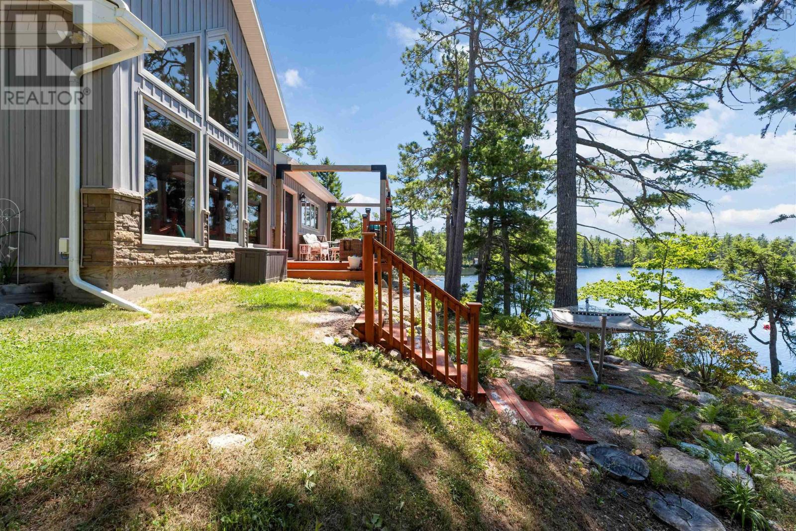 37 Andrew Point Road, Waterloo Lake, Nova Scotia  B0S 1P0 - Photo 37 - 202519975