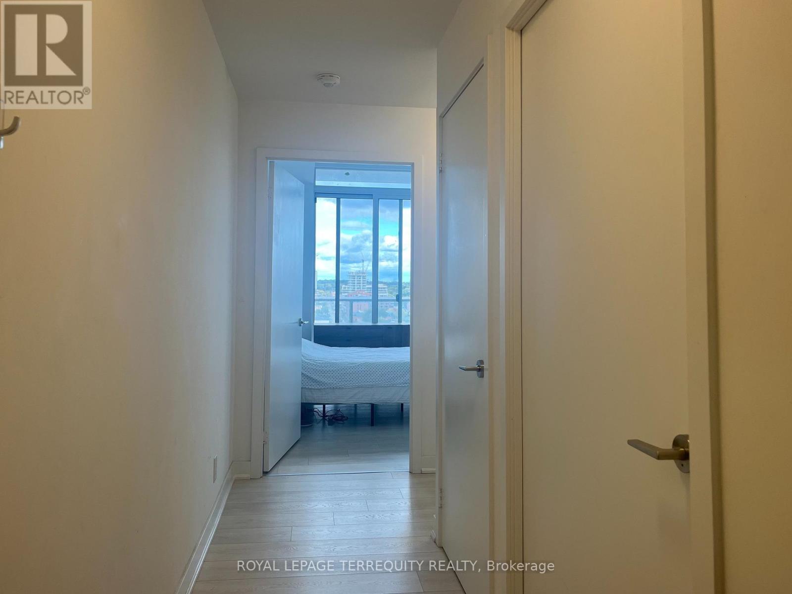 1405 - 120 Parliament Street, Toronto, Ontario  M5A 0N6 - Photo 6 - C12331084
