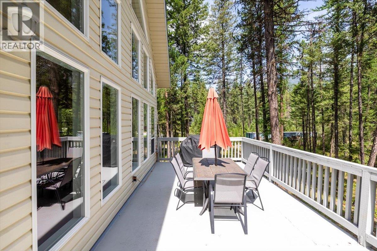 6660 Mclean Road, Jaffray, British Columbia  V0B 1T0 - Photo 14 - 10358316