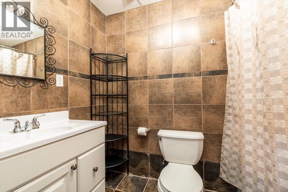 6660 Mclean Road, Jaffray, British Columbia  V0B 1T0 - Photo 47 - 10358316