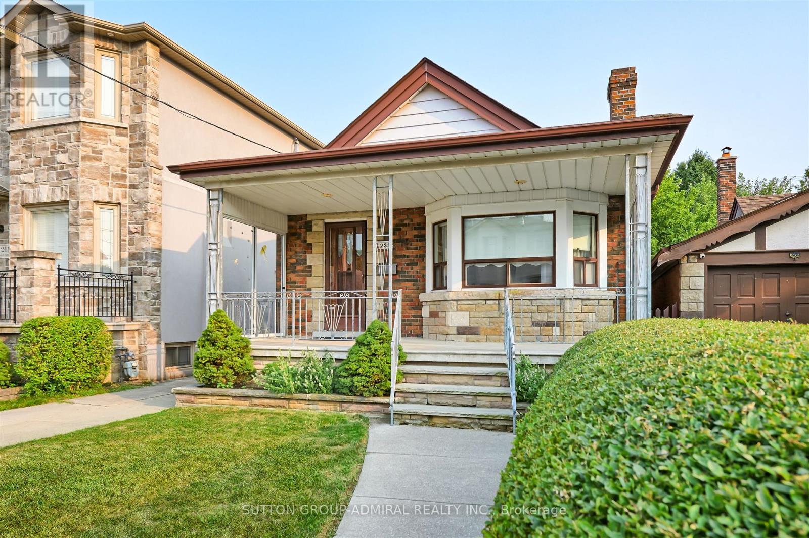 Property at 239 FLOYD AVENUE image 2
