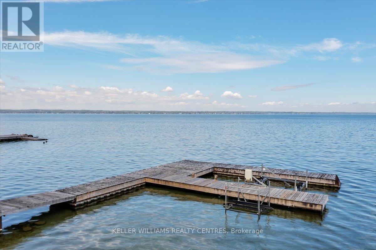 700 Lake Drive N, Georgina, Ontario  L4P 3C8 - Photo 42 - N12330993