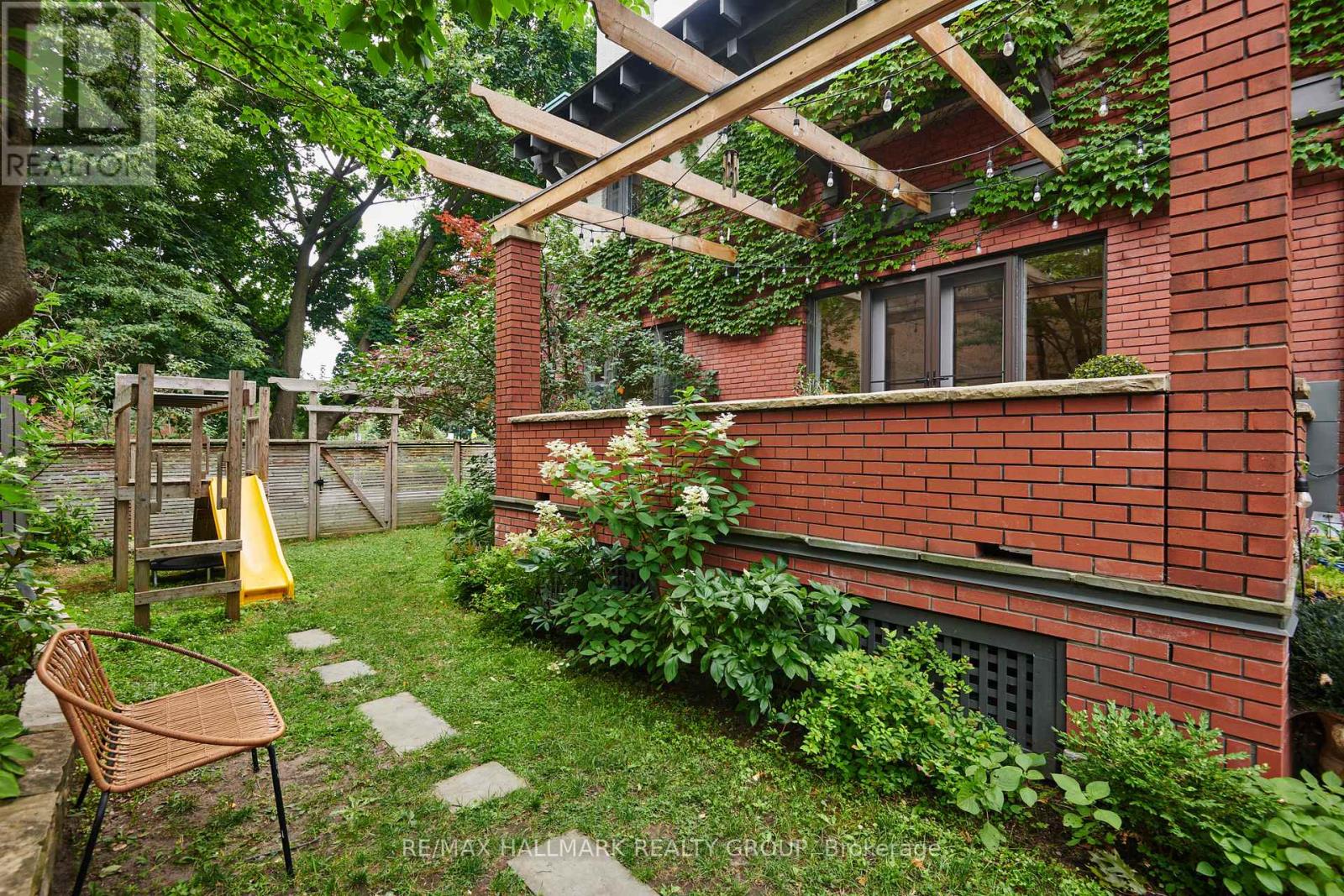 517 O'connor Street, Ottawa, Ontario  K1S 1Z1 - Photo 44 - X12331156