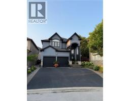 11 DONATELLO Court, Hamilton, Ontario