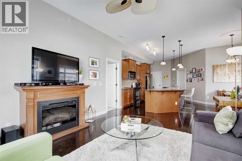 Property at 403, 35 Aspenmont Heights SW image 4