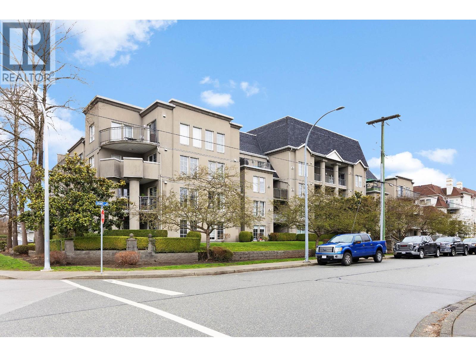 203 1669 GRANT AVENUE, Port Coquitlam, British Columbia