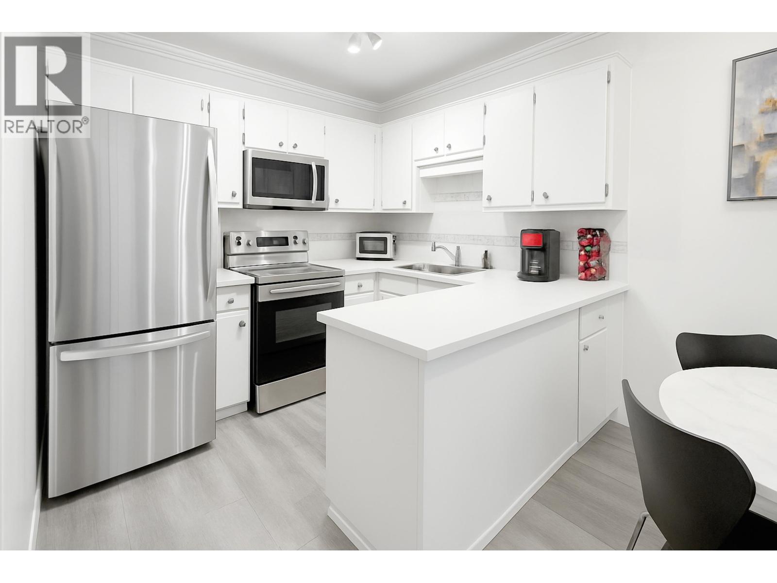 314 450 Bromley Street, Coquitlam, British Columbia  V3K 6S5 - Photo 3 - R3034700
