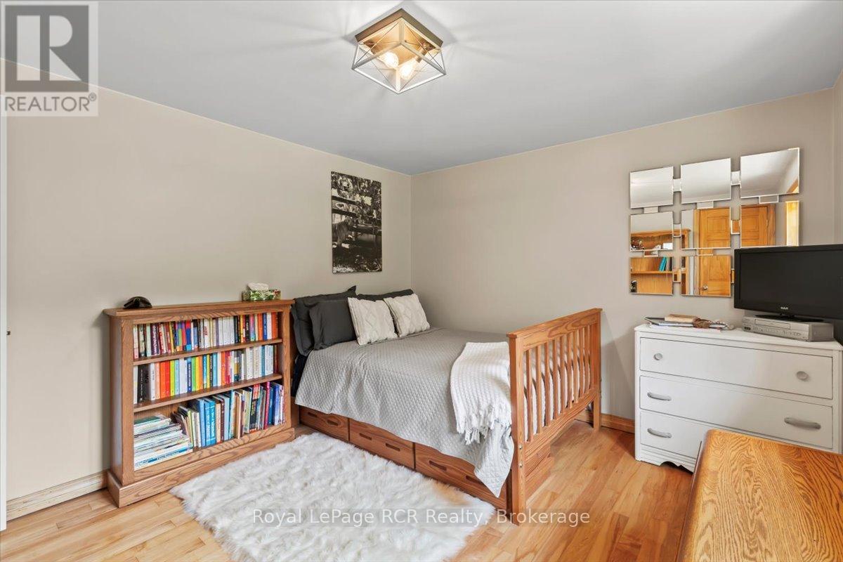 27 Emke Road, Brockton, Ontario  N0G 2V0 - Photo 22 - X12331124