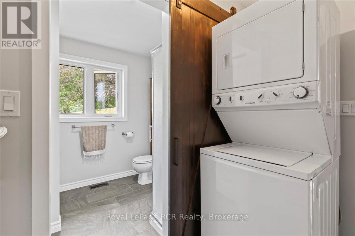 27 Emke Road, Brockton, Ontario  N0G 2V0 - Photo 26 - X12331124