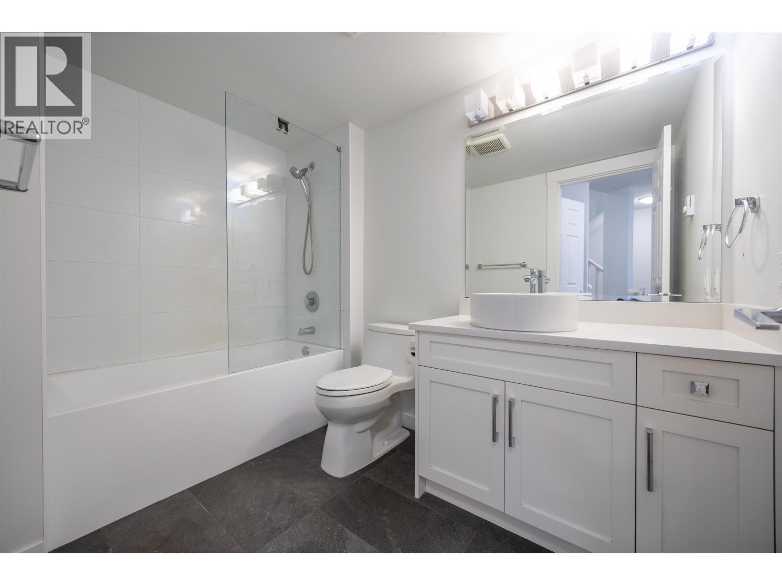 25 7175 17th Avenue, Burnaby, British Columbia  V3N 1K8 - Photo 14 - R3034767