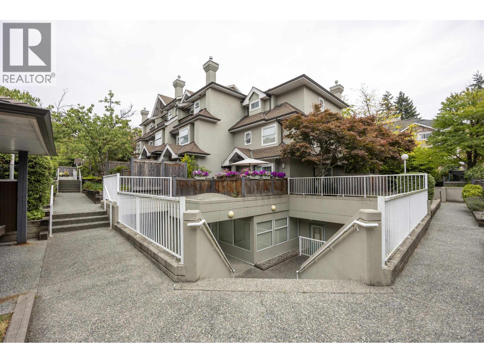 25 7175 17th Avenue, Burnaby, British Columbia  V3N 1K8 - Photo 23 - R3034767