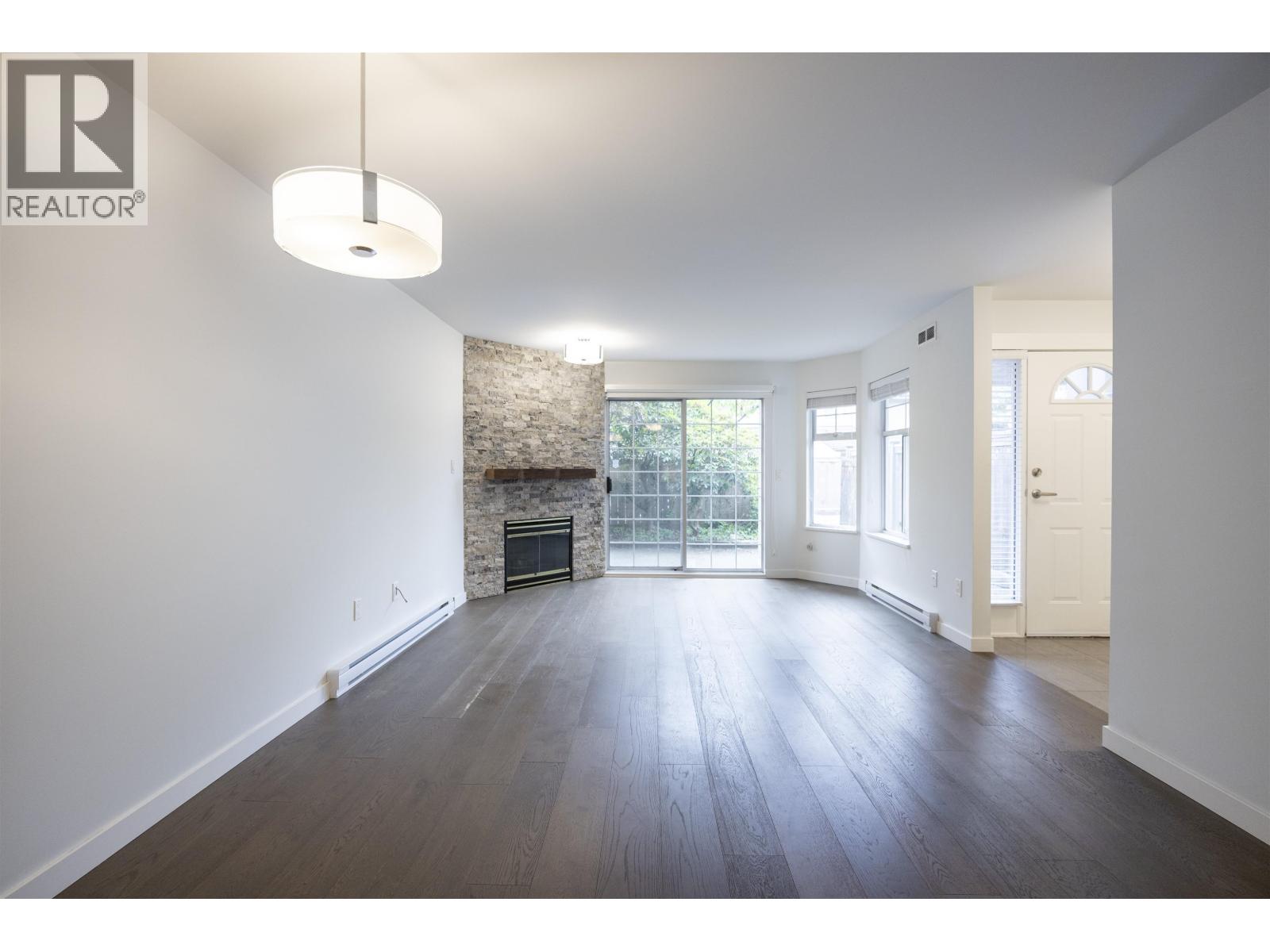 25 7175 17th Avenue, Burnaby, British Columbia  V3N 1K8 - Photo 5 - R3034767