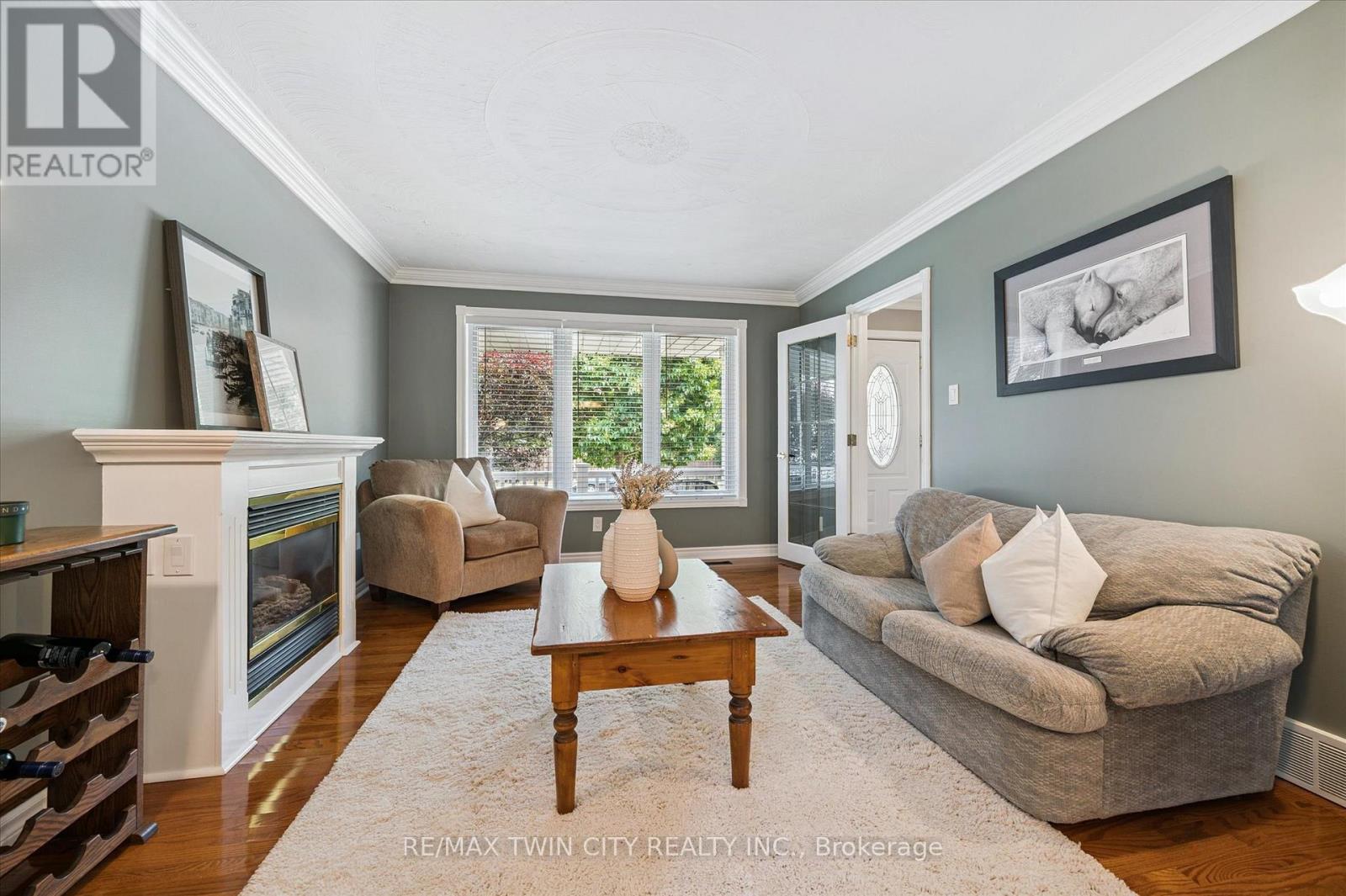 114 Delavan Drive, Cambridge, Ontario  N1S 4S3 - Photo 10 - X12330991