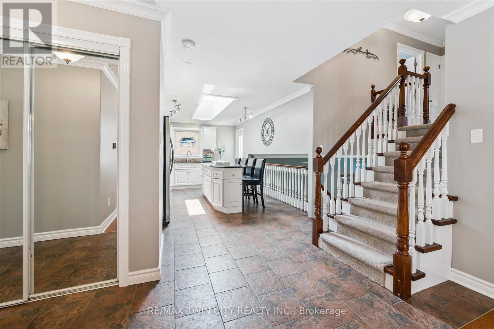 114 Delavan Drive, Cambridge, Ontario  N1S 4S3 - Photo 14 - X12330991