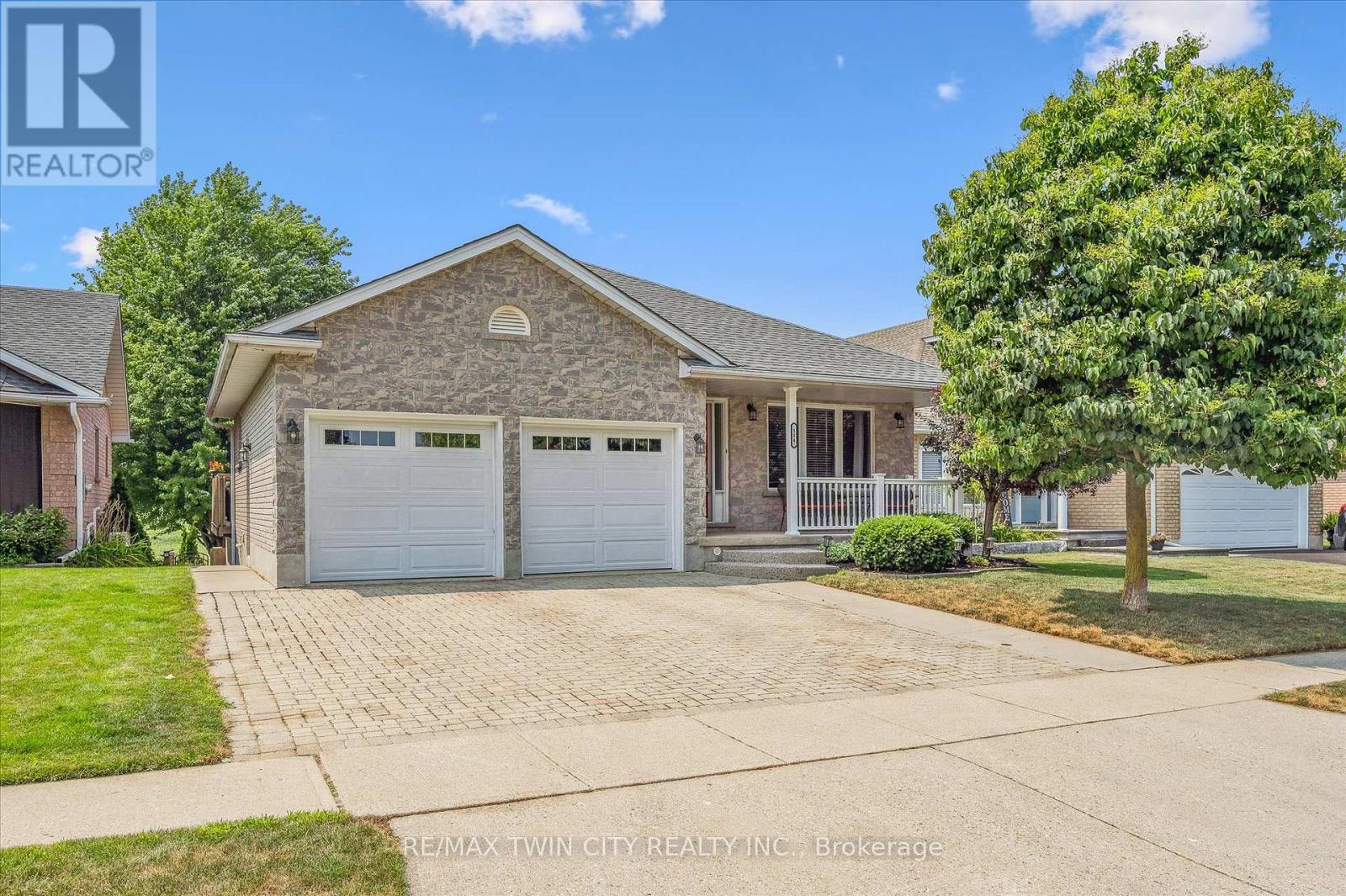 Property at 114 DELAVAN DRIVE image 2