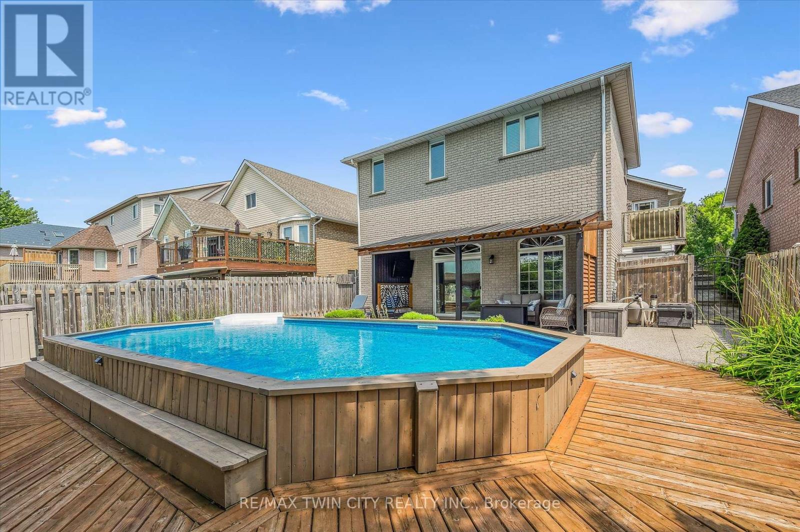 114 Delavan Drive, Cambridge, Ontario  N1S 4S3 - Photo 42 - X12330991