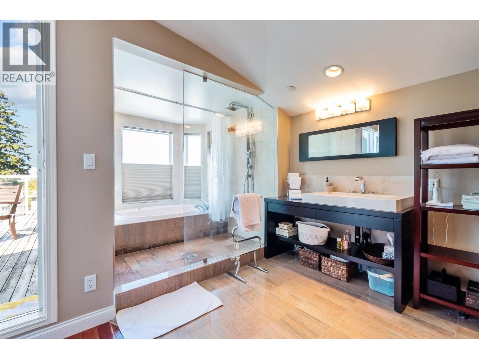 3123 W 27th Avenue, Vancouver, British Columbia V6L 1W6 - Photo 13 - R3034796