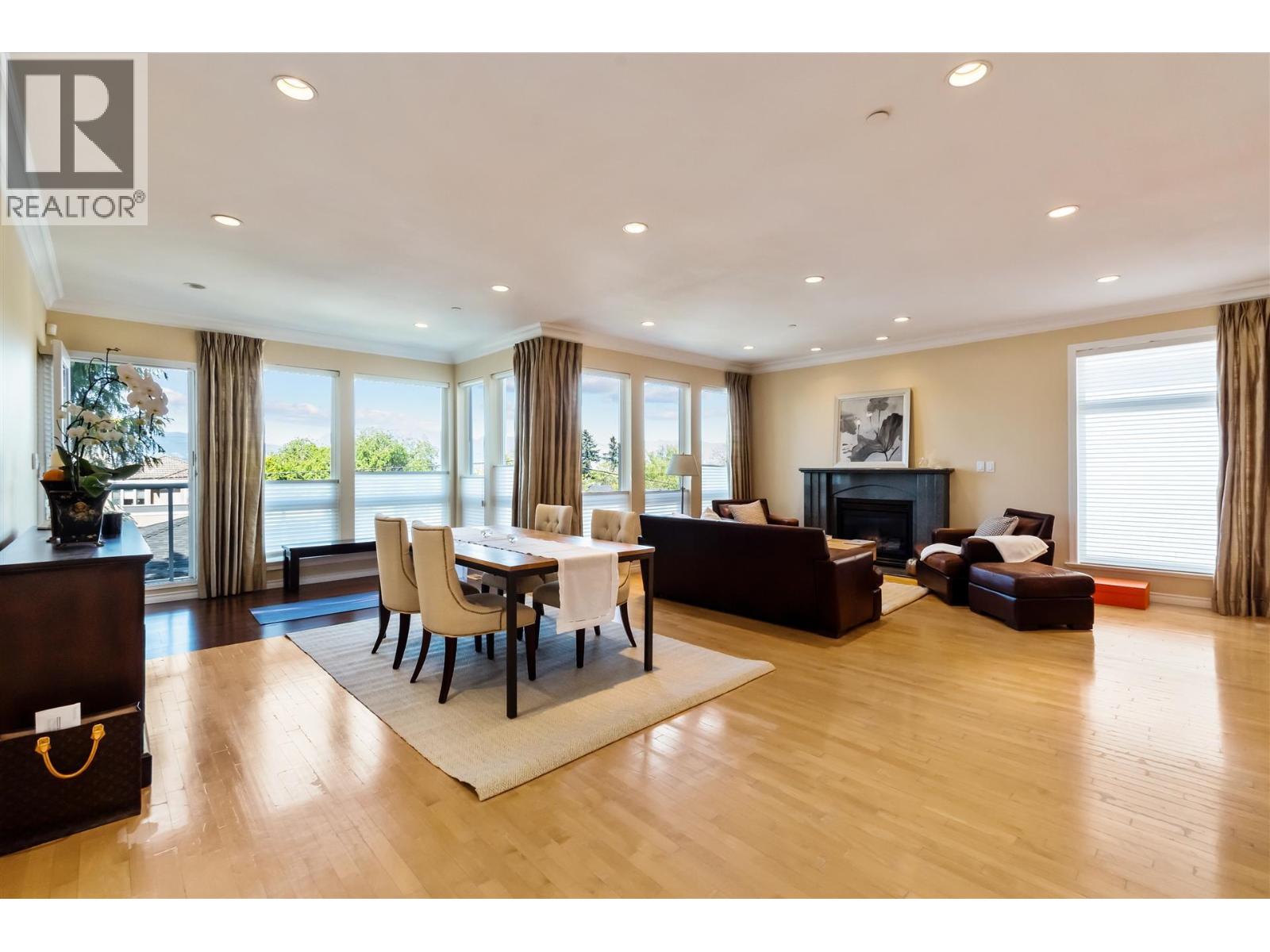 3123 W 27th Avenue, Vancouver, British Columbia V6L 1W6 - Photo 3 - R3034796