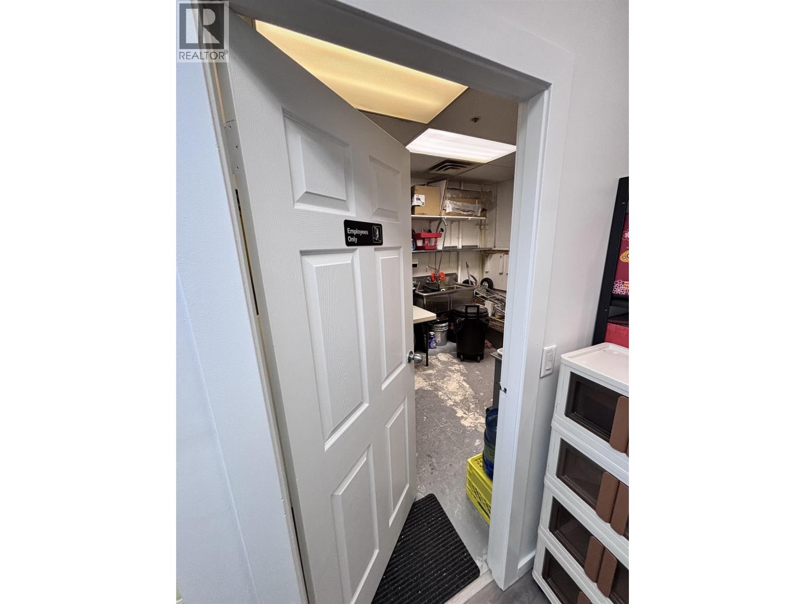 10 3490 Kingsway, Vancouver, British Columbia  V5R 5L7 - Photo 8 - C8071277