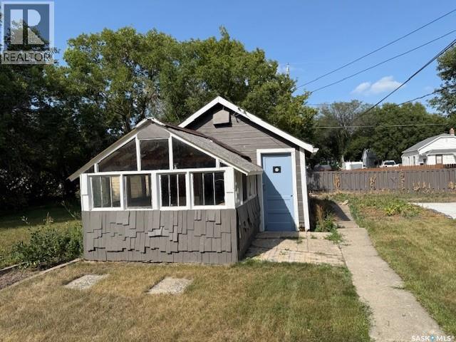 339 Third Street, Kamsack, Saskatchewan  S0A 1S0 - Photo 4 - SK014669