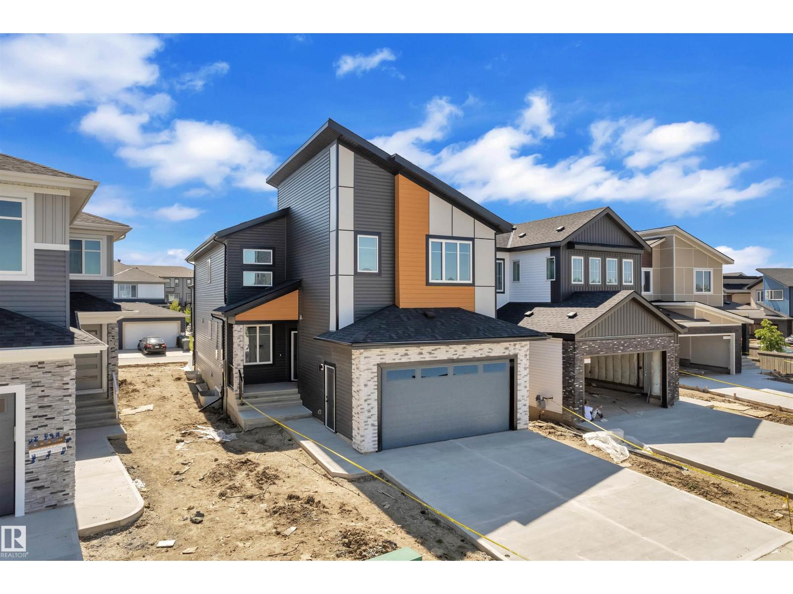 121 Lilac Cl, Leduc, Alberta  T9E 1R3 - Photo 3 - E4451730